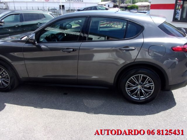 ALFA ROMEO Stelvio usata, con Sensore di pioggia