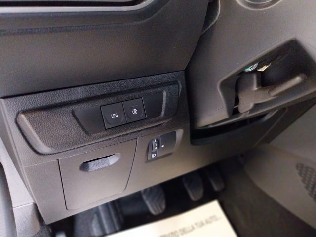 DACIA Sandero usata, con Alzacristalli elettrici