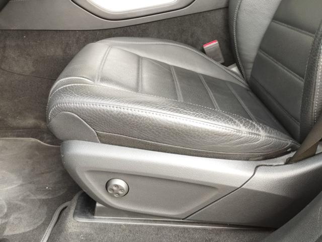 MERCEDES-BENZ GLE 300 usata, con Sensori di parcheggio anteriori