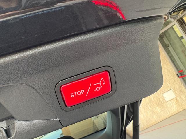 MERCEDES-BENZ GLC 300 usata, con Specchietti laterali elettrici