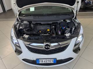 OPEL Zafira Tourer usata, con Airbag testa