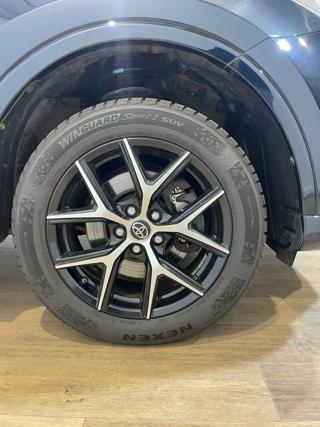 TOYOTA RAV 4 usata, con Cerchi in lega