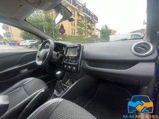 RENAULT Clio usata, con Specchietti laterali elettrici