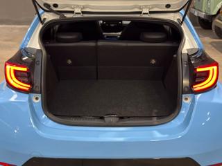 TOYOTA Yaris usata, con Sedile posteriore sdoppiato