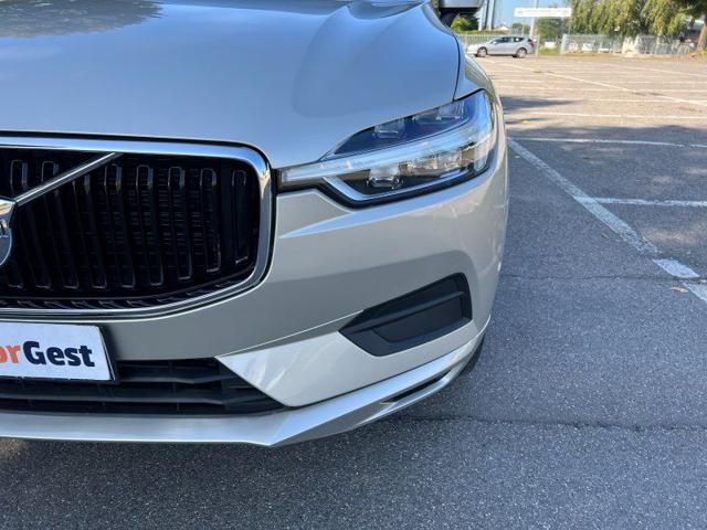 VOLVO XC60 usata, con Sensori di parcheggio anteriori