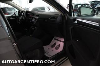 VOLKSWAGEN Tiguan usata, con Sensori di parcheggio anteriori