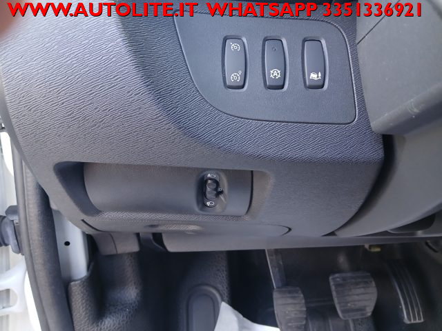 RENAULT Kangoo usata, con Divisori per bagagliaio