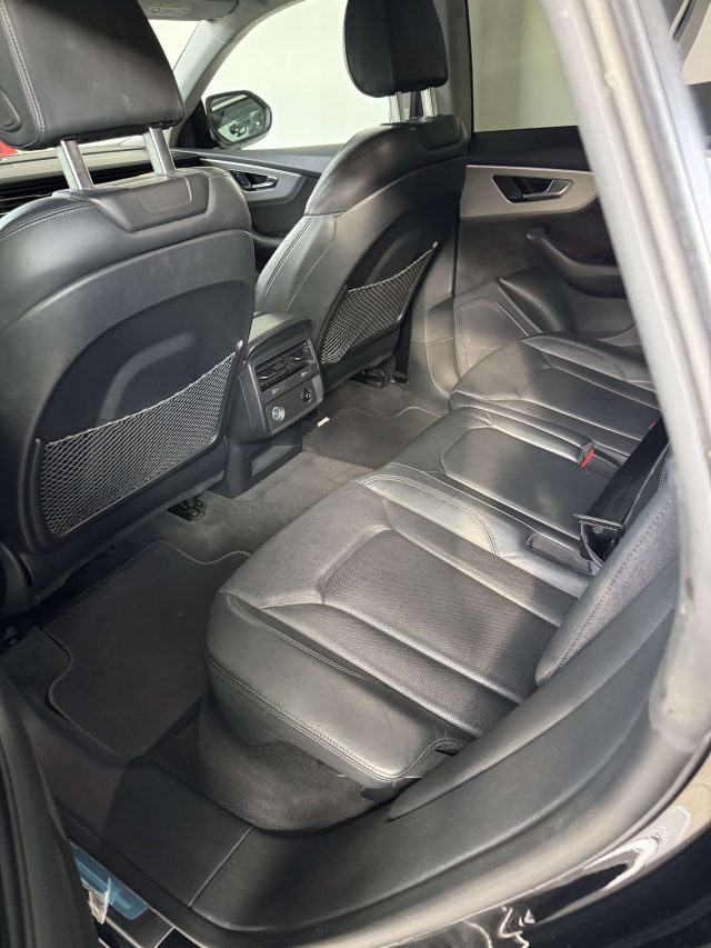 AUDI Q8 usata, con Climatizzatore