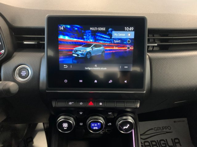 RENAULT Clio usata, con Fari Xenon