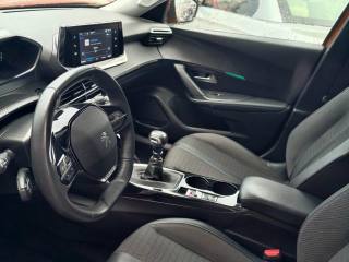 PEUGEOT 2008 usata, con Cerchi in lega