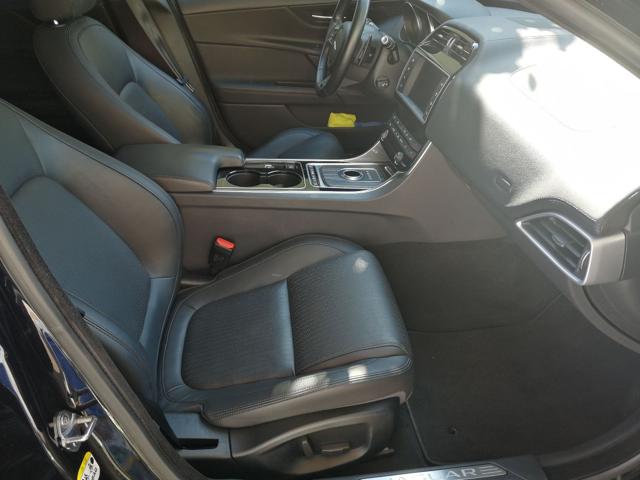 JAGUAR XE usata, con Climatizzatore