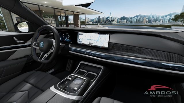 BMW i7 usata 12