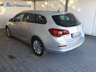 OPEL Astra usata, con Controllo trazione