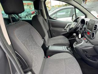 PEUGEOT Partner usata, con Autoradio