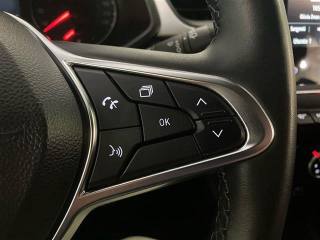 RENAULT Captur usata 18