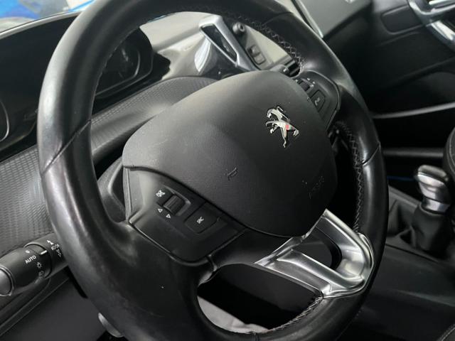 PEUGEOT 208 usata, con Alzacristalli elettrici