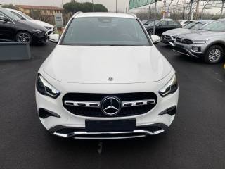MERCEDES-BENZ GLA 200 usata, con Controllo automatico clima