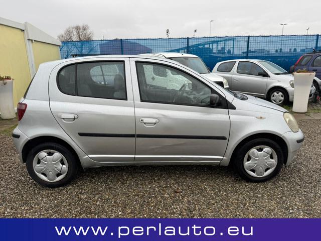TOYOTA Yaris usata, con Alzacristalli elettrici