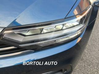 VOLKSWAGEN Passat Variant usata, con Cruise Control