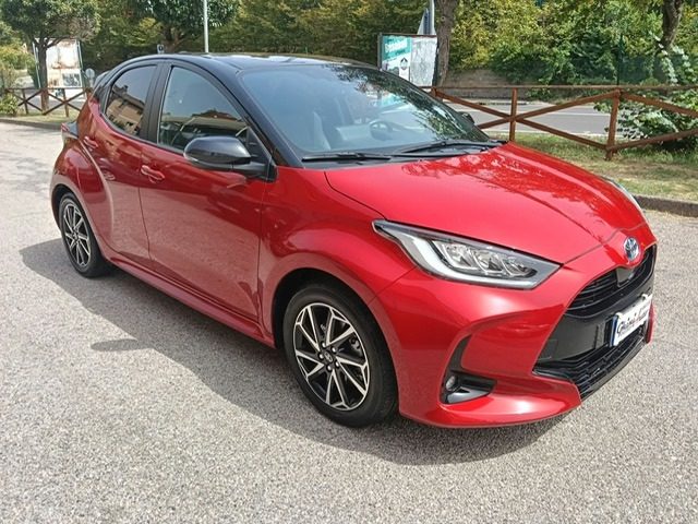 TOYOTA Yaris usata, con Controllo trazione