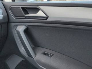 VOLKSWAGEN Tiguan usata, con Volante multifunzione