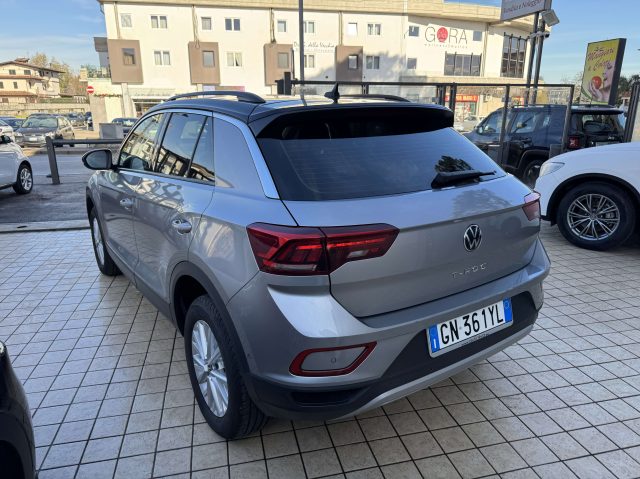 VOLKSWAGEN T-Roc usata, con Autoradio