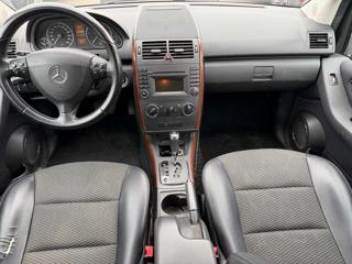 MERCEDES-BENZ A 180 usata, con Cerchi in lega