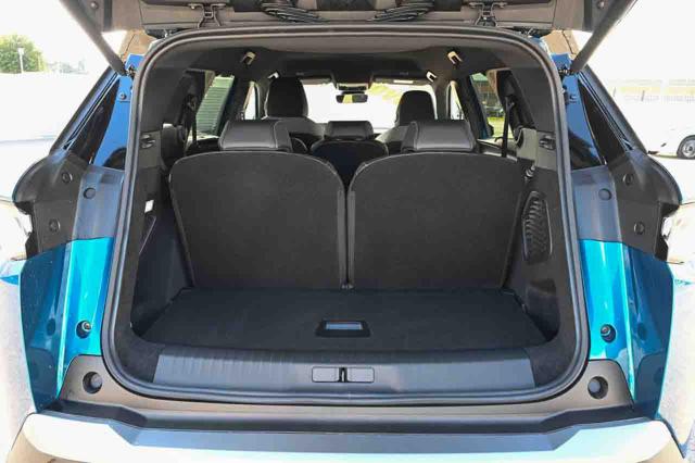 PEUGEOT 5008 usata, con Alzacristalli elettrici