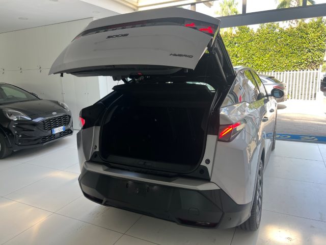 PEUGEOT 3008 usata, con Climatizzatore