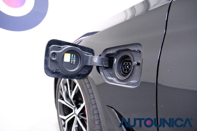 BMW 530 usata, con Streaming musicale integrato