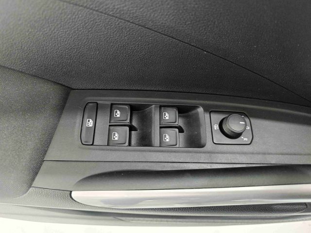 SKODA Fabia usata, con Bracciolo