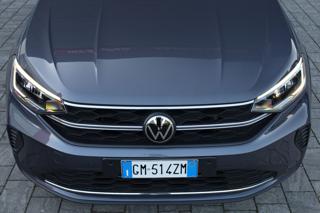 VOLKSWAGEN Taigo usata, con Luci diurne
