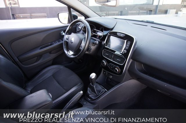 RENAULT Clio usata 9