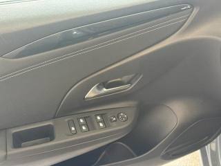 OPEL Corsa usata, con Autoradio