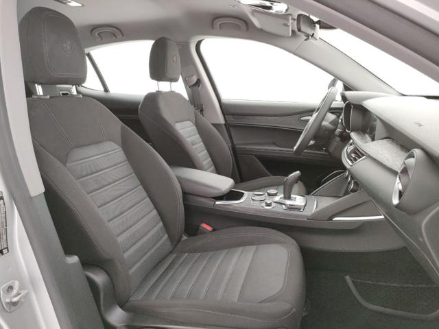 ALFA ROMEO Stelvio usata, con Alzacristalli elettrici