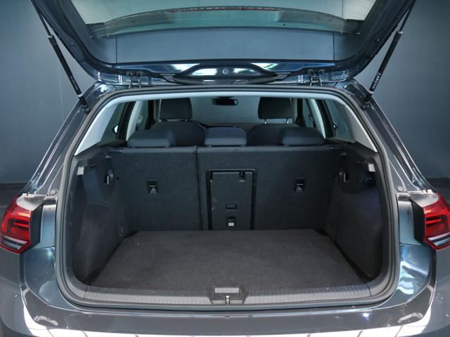 VOLKSWAGEN Golf usata, con Boardcomputer