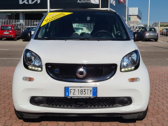 SMART ForTwo usata, con Volante multifunzione
