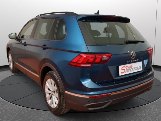 VOLKSWAGEN Tiguan usata, con Airbag Passeggero