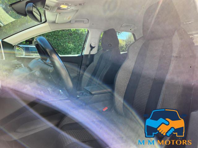 PEUGEOT 3008 usata, con Chiusura centralizzata