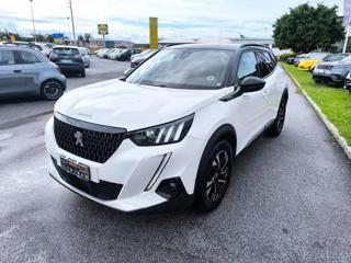 PEUGEOT 2008 usata, con Airbag