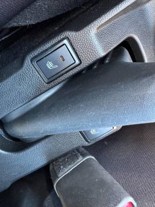 SUZUKI Ignis usata, con Lettore CD