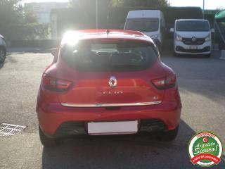 RENAULT Clio usata, con Controllo trazione