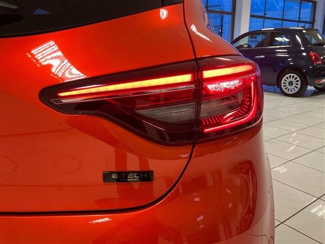 RENAULT Clio usata, con Controllo automatico clima