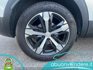 PEUGEOT 3008 usata, con Sedile posteriore sdoppiato