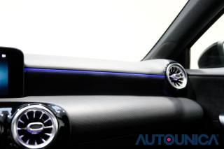 MERCEDES-BENZ A 200 usata, con Sensori di parcheggio posteriori