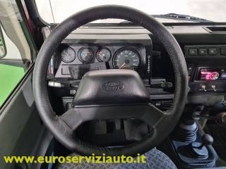 LAND ROVER Defender usata, con USB