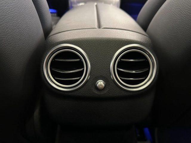 MERCEDES-BENZ E 300 usata, con Tetto panorama