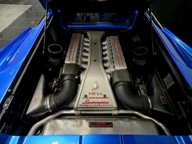 LAMBORGHINI Diablo usata 15