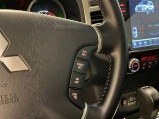 MITSUBISHI Pajero usata, con Fendinebbia
