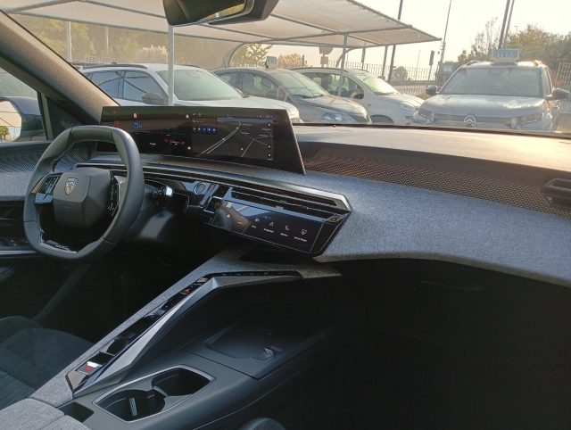 PEUGEOT 5008 usata, con Sedili riscaldati